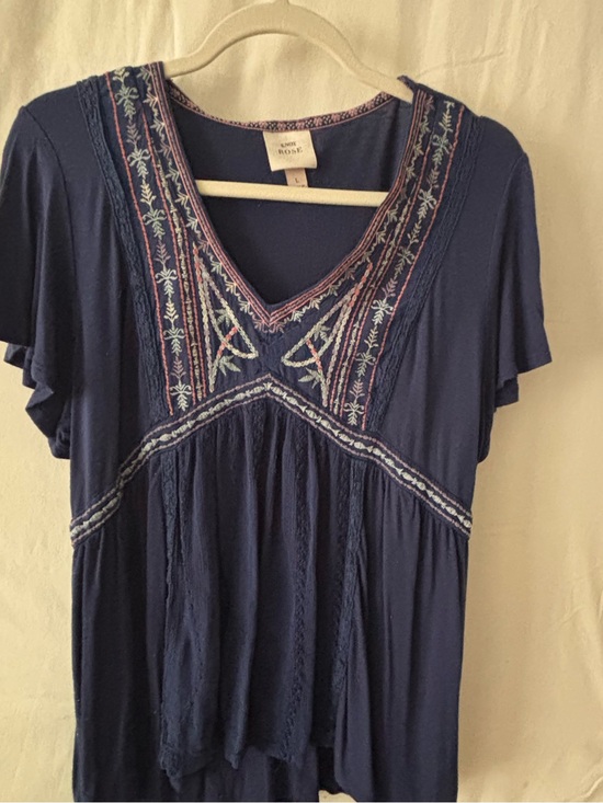 Knox Rose Tops - Knox Rose Navy Embroidered V-Neck Boho Top